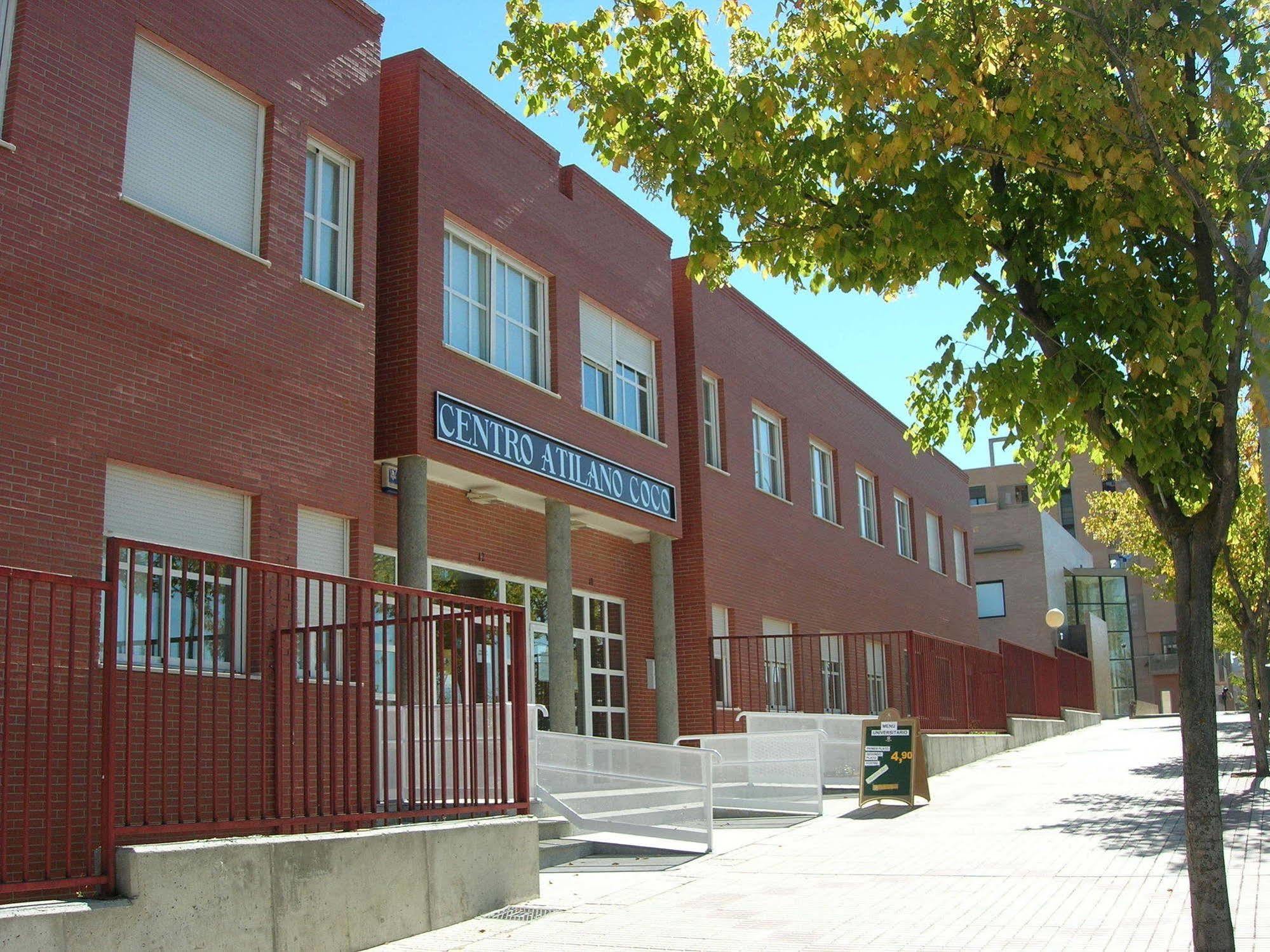 Residencia Universitaria Atilano Coco Salamanca Dış mekan fotoğraf